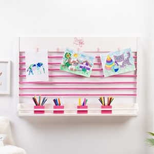 Panou suport pentru desene si creioane, roz